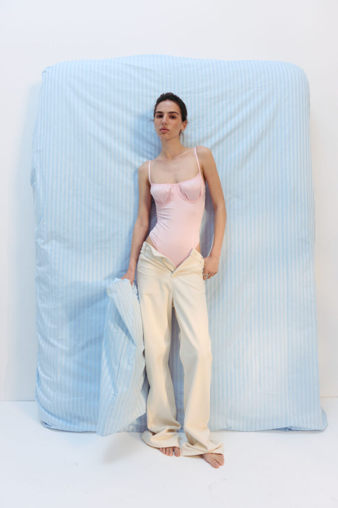 Pink satin bodysuit photo 7