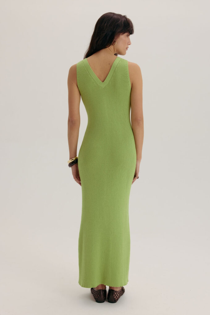 Knitted maxi sundress with buttons in matcha photo 4