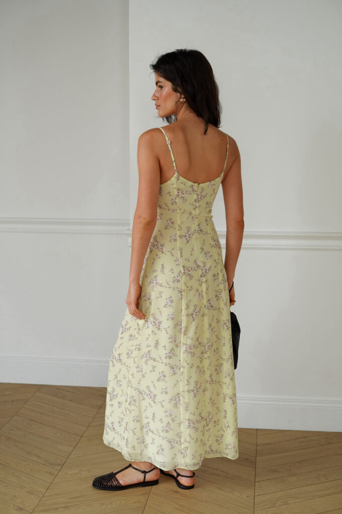 Chiffon maxi dress with thin straps and print in light lemon photo 3
