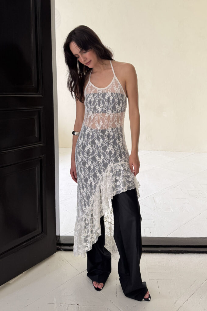 Guipure dress with asymmetric hem in milky photo 4