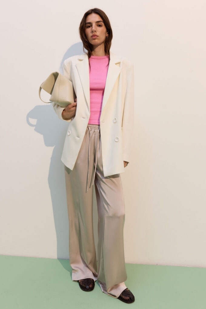 Pearl satin pants with drawstring photo 6
