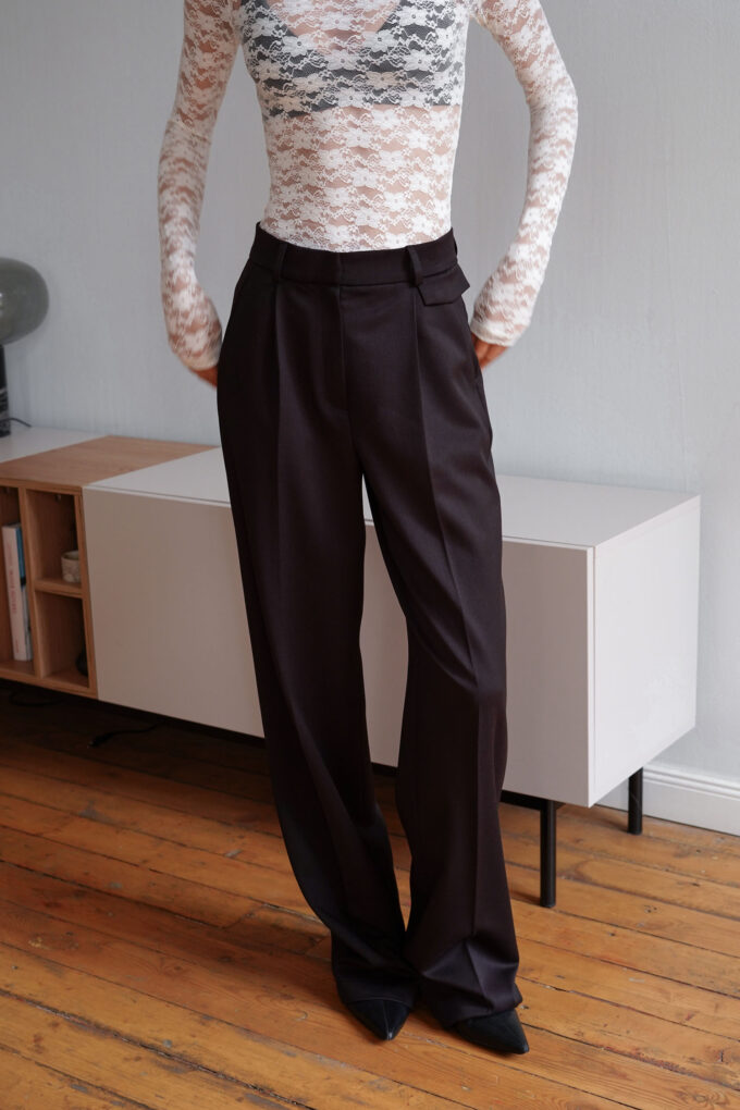 Chocolate palazzo pants with decorative flap photo 4