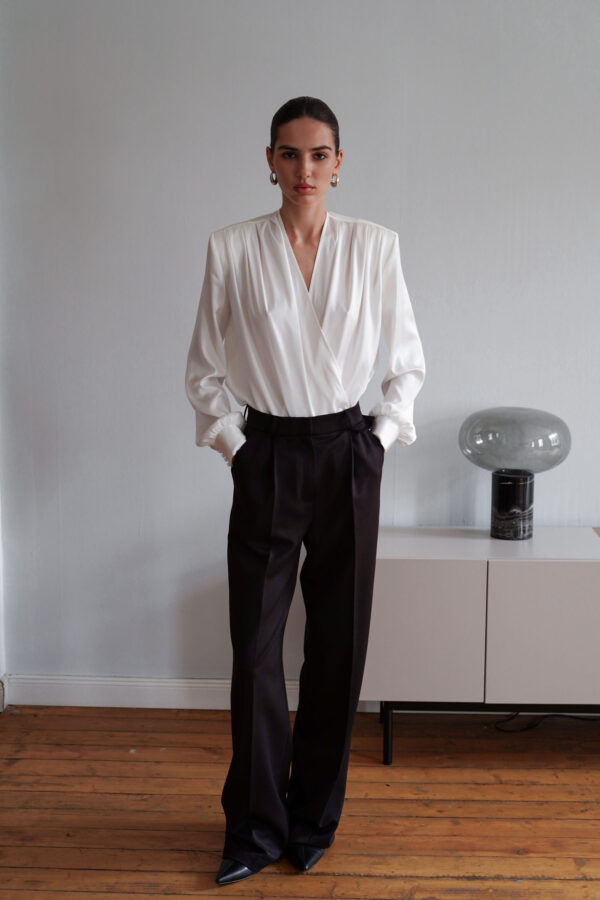 Women's Blouses - The Lace