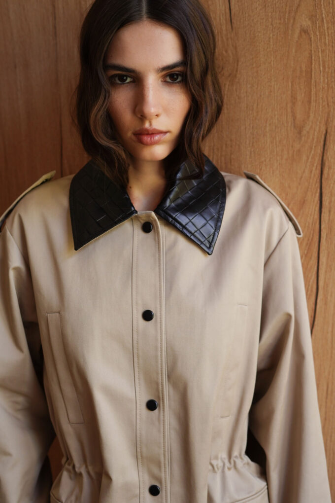 Beige jacket with decorative inserts photo 6