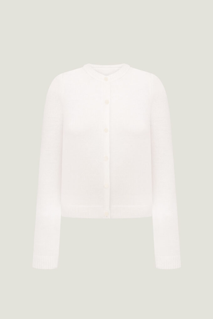 Knitted cardigan with round neck in milk photo 6