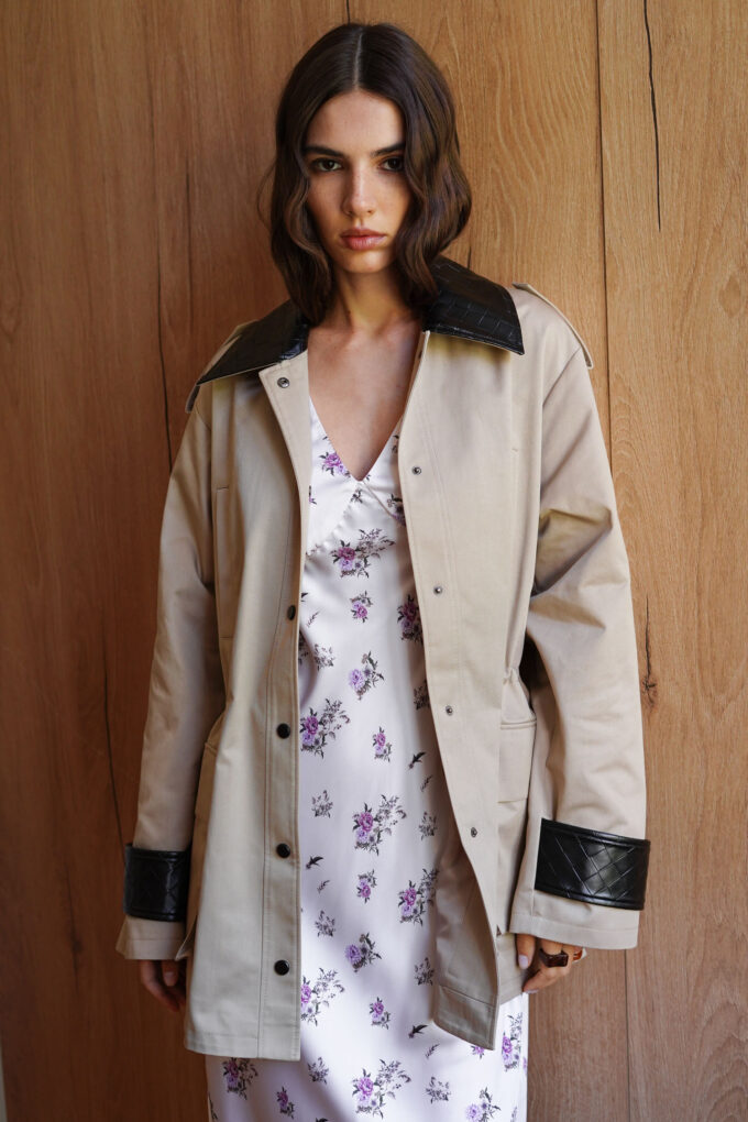 Куртка з декоративними вставками utility blazer бежева - The Lace