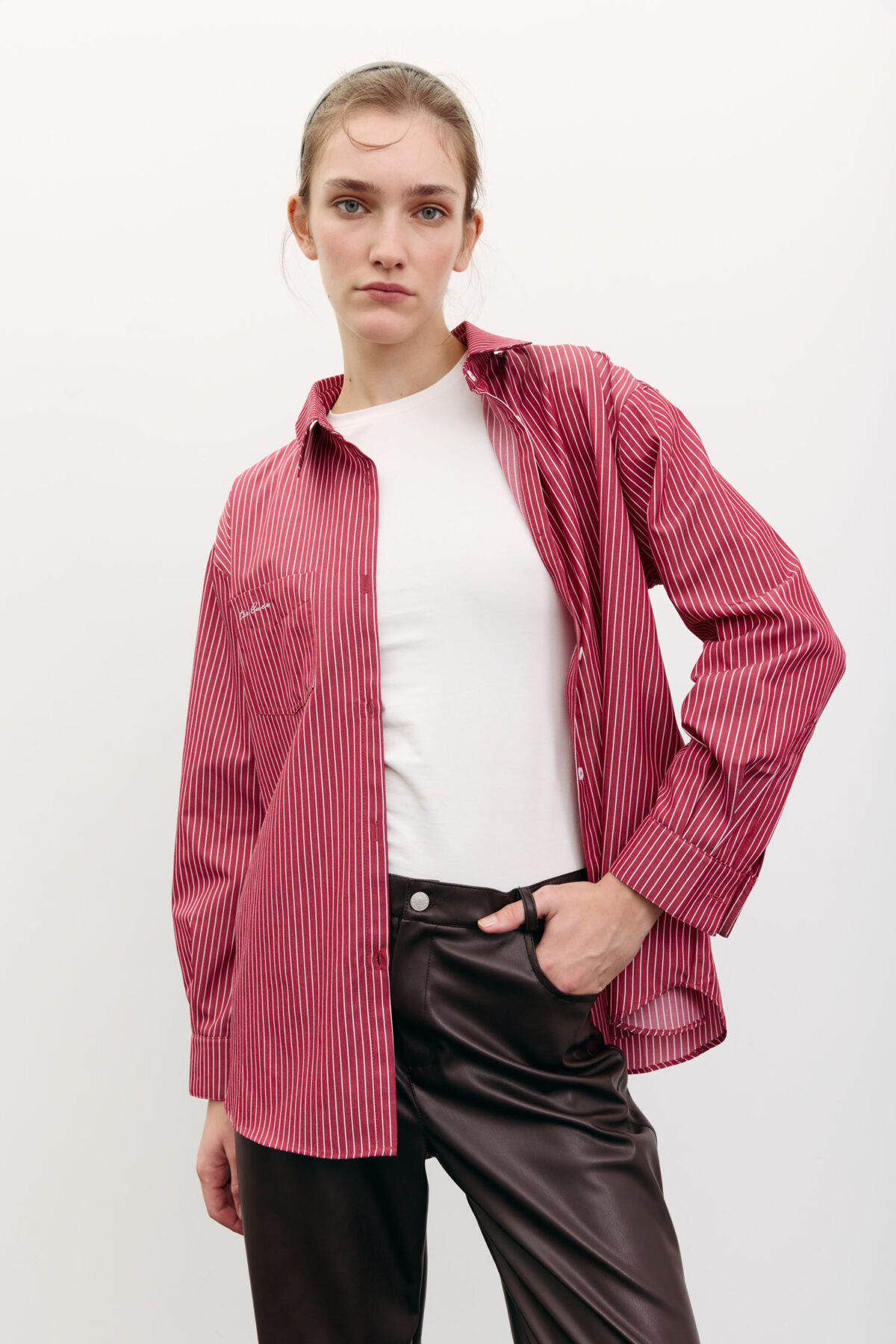 Сорочка оверсайз з вишивкою в смужку червона - The Lace