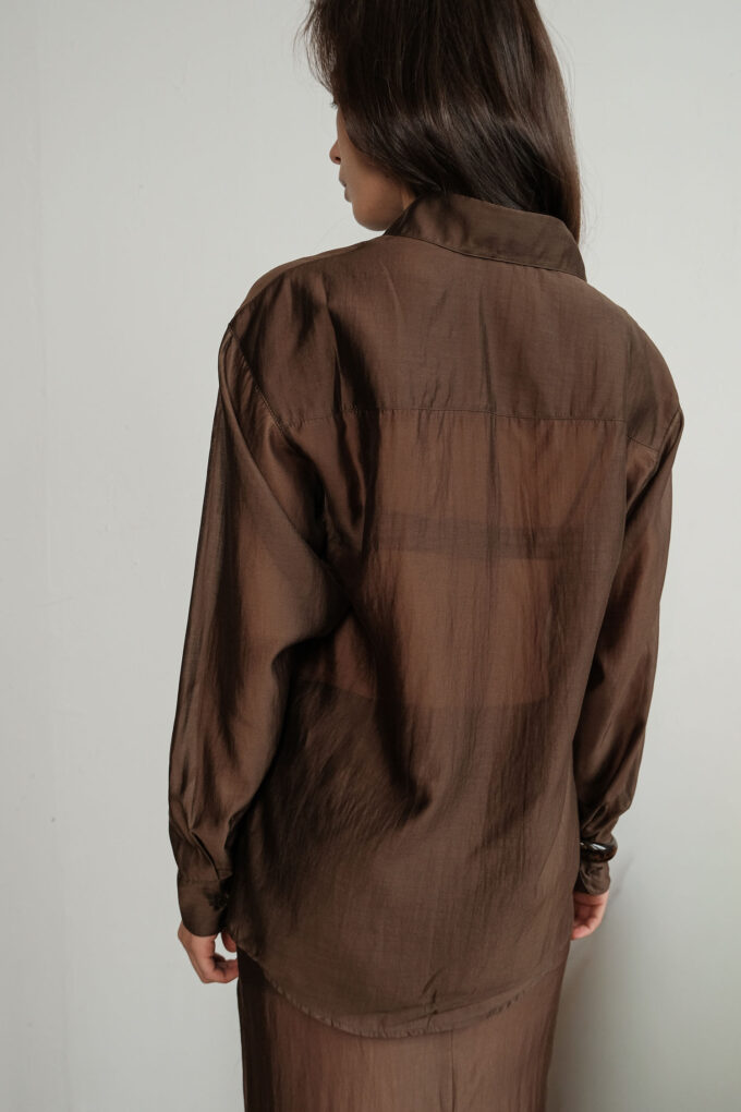 Сорочка вільного крою напівпрозора з тенселу шоколадна фото 6
