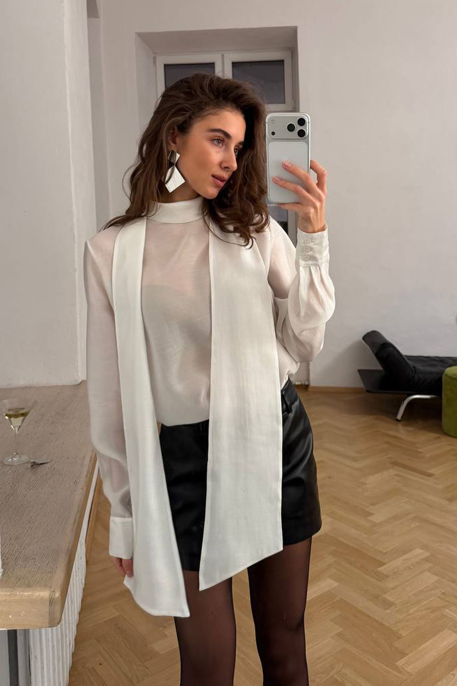 Блуза із тенселу напівпрозора молочна - The Lace Фото 472677 Блуза із тенселу напівпрозора молочна - The Lace Фото 472677