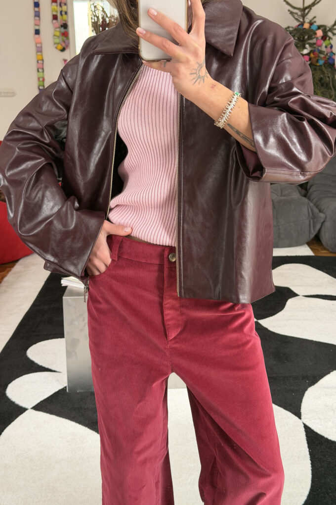 Трикотажний топ з відкритою спиною рожевий фото 4