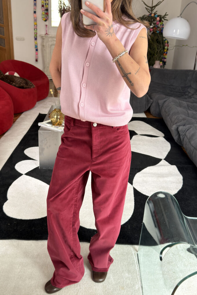 Трикотажний жилет з круглим вирізом рожевий фото 2