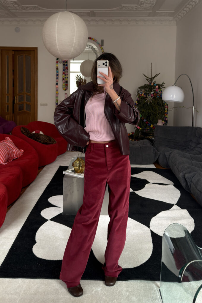 Брюки вільного крою з вельвету бордові фото 3